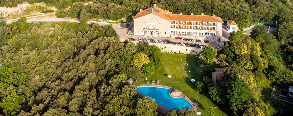 Paradores.jpg